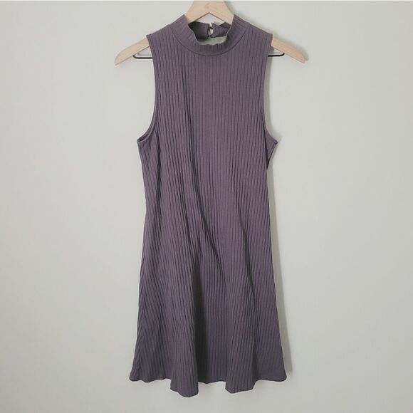 American Eagle Ribbed Mock Neck Open Back Dress in Grey Size Medium - Picture 1 of 6